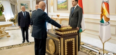 له‌به‌رده‌م سه‌رۆك نێچيرڤان بارزانيدا، سه‌رۆكى داواكارى گشتى سوێندى ياسايى ‏ده‌خوات