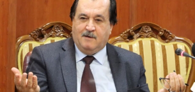 د. بەهات حەسیب قەرەداغی مامۆستای ڕاگەیاندن لە زانكۆی سەڵاحەدین:     گوێنەگرتن لە ڕەخنە و ناڕەزایی گەنجان شڵەژانی دەروونی دروست دەكات و ڕەنگدانەوەی خۆی لە كۆمەڵگە نابینێت