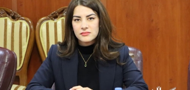 كەژان محەمەد ئەندامی یەكێتی لاوانی دیموكراتی كوردستان:     گەنج لە فەوزای سیاسی و ئەدای حزبەكان بێزارە، بۆیە دەبێت دووبارە لە ناو حزبەكانەوە پەروەردە بكرێنەوە