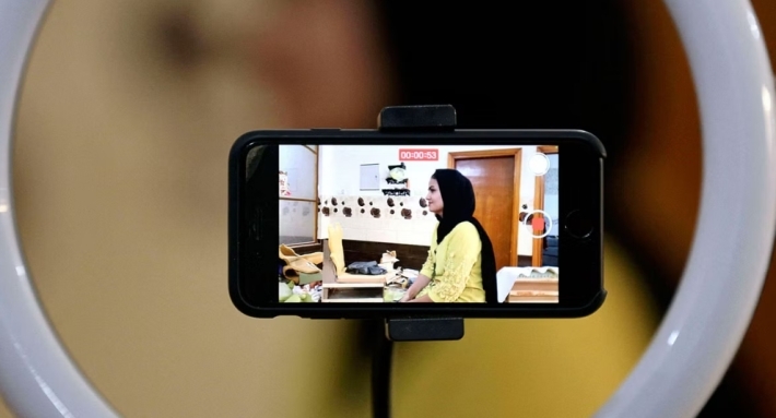 القانونية النيابية: قد يكون هناك تعسف بحملة المحتوى الهابط