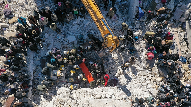 Li Bakurê Kurdistanê û Tirkiyê hejmara qurbaniyê erdhejê gihîşt 40 hezar û 642 kesan