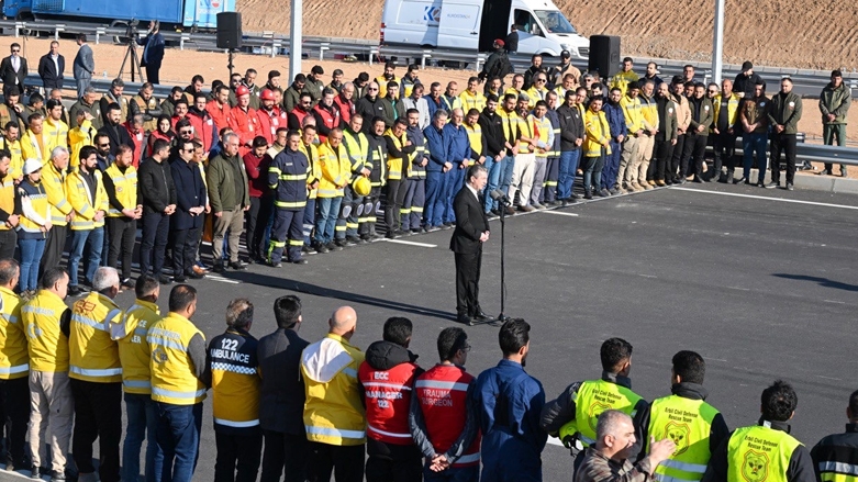 مسرور بارزاني مخاطباً 