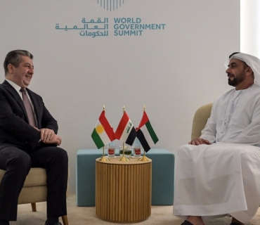 گەڕان بە دوای شێوازی دەوڵەتمەداریی مسرور بارزانی  لە پەنێڵەكانی لوتكەی حكومەتەكانی جیهاندا