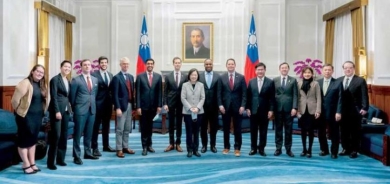 رئيسة تايوان تتعهد تعزيز العلاقات العسكرية مع الولايات المتحدة