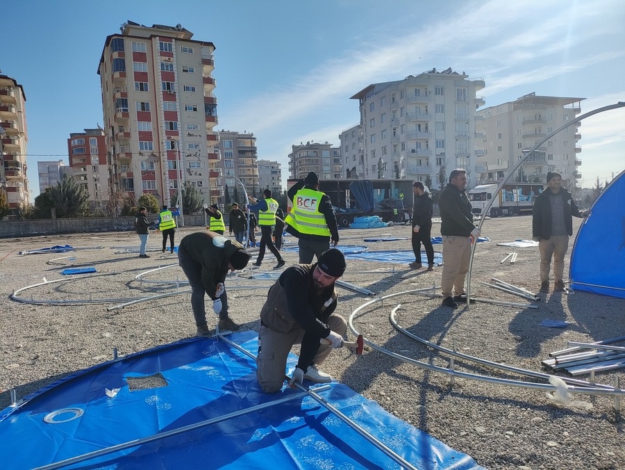 DXB û hikûmeta herêma Kurdistanê bajareke çadirî ava dikin