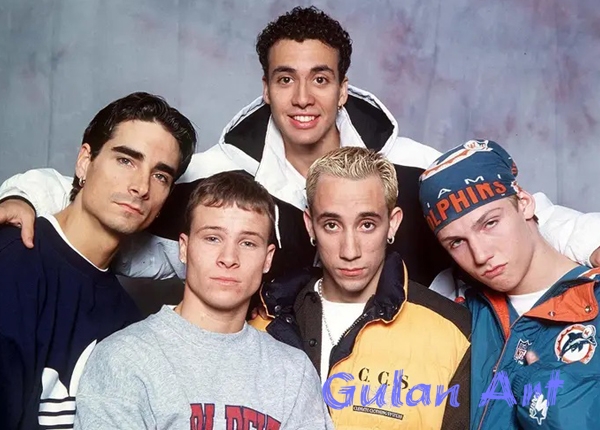 گروپی (BSB) زنجیرە كۆنسێرت ئەنجام دەدات