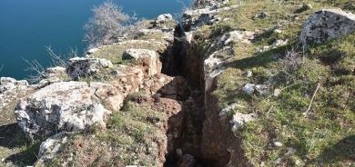 Ji ber erdheja Mereşê li qeraxên Çemê Feratê qelşên mezin çêbûne