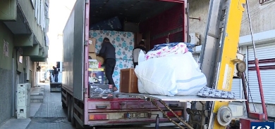 Li Diyarbekirê welatî malên xwe ji avahiyên derizî bar dikin