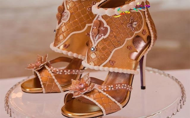 پێڵاوی ئەڵماس بۆ بۆنە و ئاهەنگ و دیاری