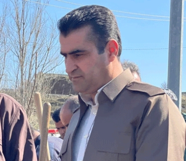 عەبدولقادر برادۆستی سەرۆكی شارەوانیی قەزای سیدەكان : له ساڵوەگەڕی كۆچی دوایی بارزانیی نەمردا هەڵمەتێكی چاندنی نەمامیان لە دووسایدی سەرەكیی قەزای سیدەكان بەڕێوە برد.