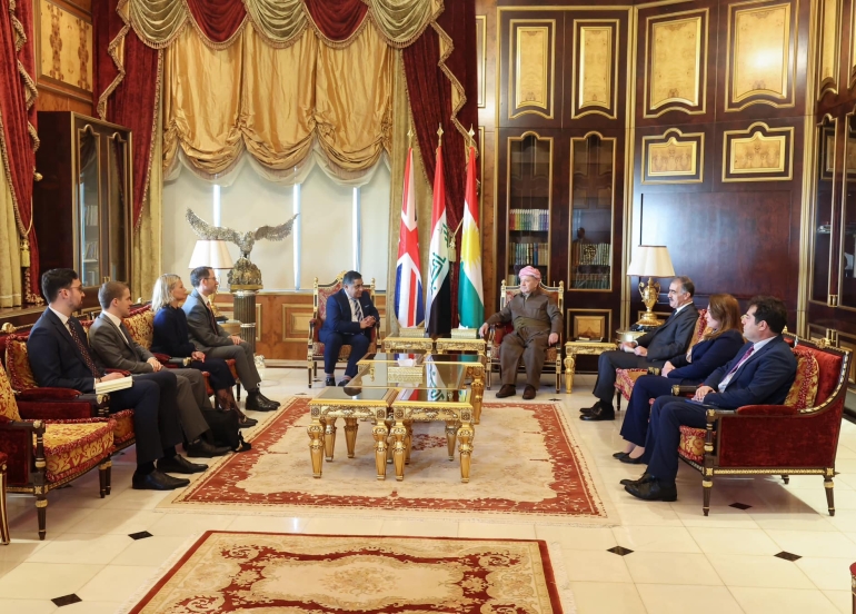 سەرۆک بارزانی پێشوازی لە شاندێکی حکوومەتی بریتانیا دەکات