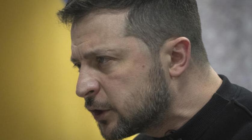 زيلينسكي: الوضع على الجبهة تحت السيطرة