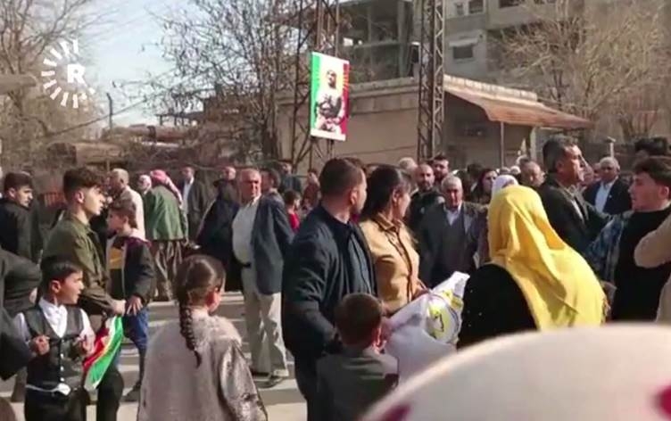 Li Dirbêsiyê Ciwanên Şoreşger êrîşî çalakiya bîranîna Mela Mistefa Barzanî kirin