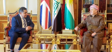 Serok    Barzanî li gel şandeke Brîtanî civiya