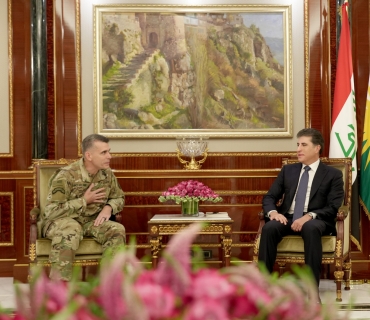 سه‌رۆك نێچيرڤان بارزانى له‌گه‌ڵ جه‌نه‌راڵ ماكفارلان كۆبووه‌وه‌