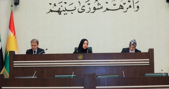 Muna Qehweçî: Em qebûl nakin ti parlamenter û fraksiyonek dijatiya pêkhateyan bike