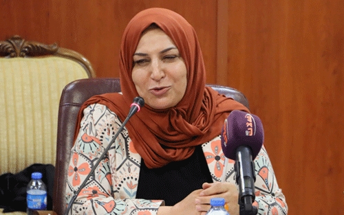 پ.د. نەزاكەت حوسێن  ئەندامی بەشی ڕۆشنبیری و ڕاگەیاندنی پارتی دیموكراتی كوردستان:     دەبێت وێنەی ئافرەت لە ئەقڵییەتی پیاوسالاری سیاسەتمەداری ناو حزبە سیاسییەكاندا گۆڕانكاری بەسەردا بێت