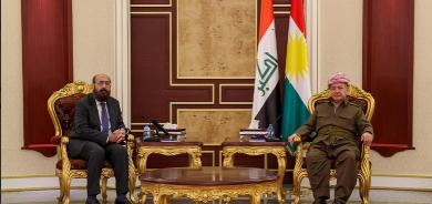 سەرۆك بارزانی لەگەڵ میری ئێزیدیان و بابا شێخ و ئەنجوومەنی ڕۆحانیی ئێزیدی كۆبوویەوە