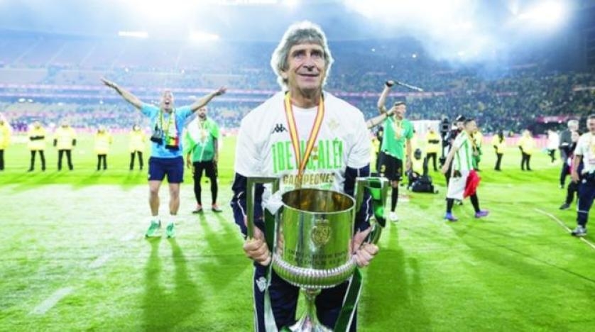 مانويل بيليغريني: إنجلترا لديها أفضل دوري وإسبانيا أجمل كرة قدم