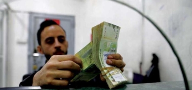 إجراءات الانقلابيين الحوثيين تهدد بمصادرة ودائع مليون يمني