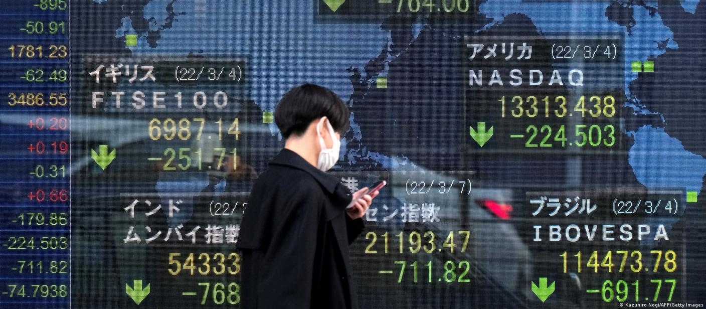 Stock markets slump amid fears of SVB contagion