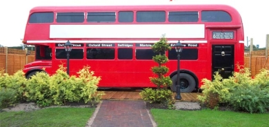 هوتێل و پاسێكی دوو نهۆمی