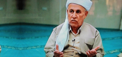 مەلا ئیسلام ئیبراهیم بۆ گوڵان:     مەلا مستەفا بارزانی زۆر عادیل و نیشتمانپەروەر بوو، بۆیە زانا و مەلا و مامۆستایانی ئایینی لە دەوری بوون و گوێڕایەڵی بوون