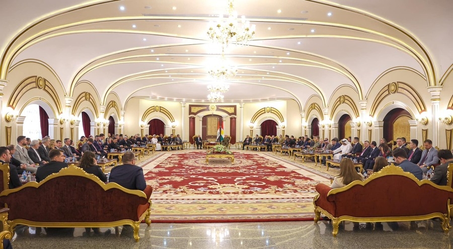 Serok Barzanî li gel nuner û dîplomatên welatên biyanî li Îraq û Kurdistanê civiyan