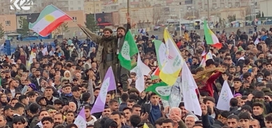 Li Batmanê bi xemginiya erdhej û lehiyê pêşwaziya Newrozê hat kirin