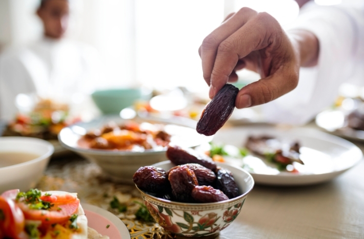 كيف تجعل جسمك مستعد غذائياً للصيام في شهر رمضان؟