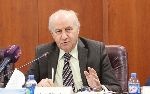 prrofîsor d. Reşad Mîran komellinas û cêgrî serokî ekadîmiyayi kurdî: be daxewe, ew bwêrîyeman nîye 'eqllîyetî piyawsalarîyi miroyi kurd le komellgekemanda bigorrîn