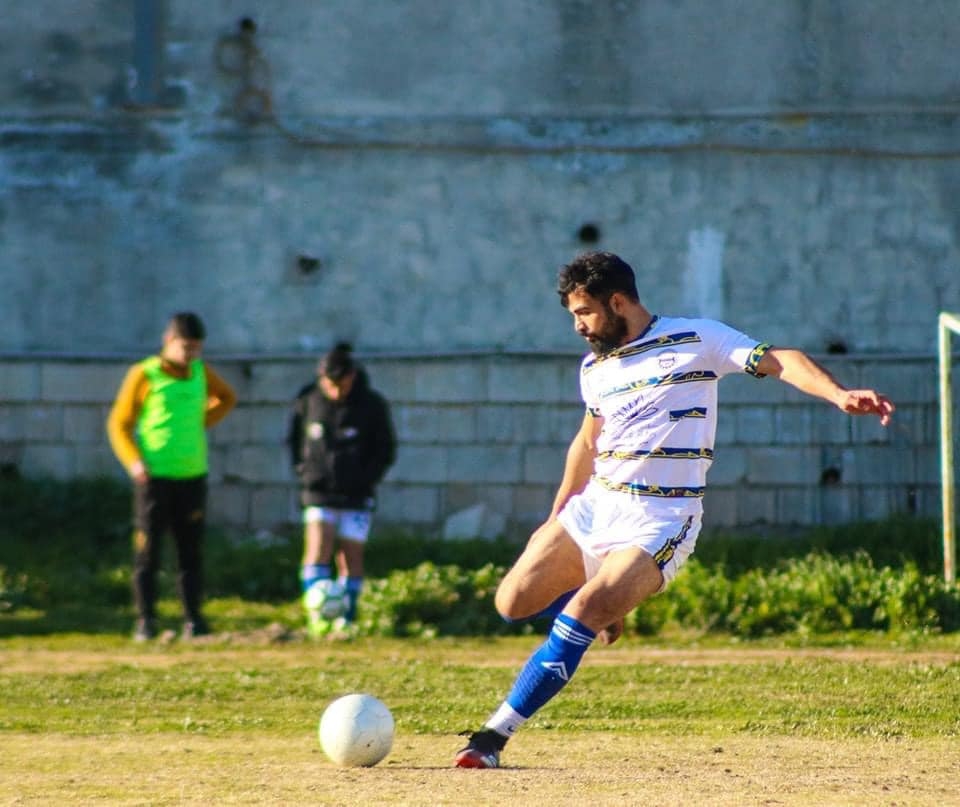 نشوان نه‌جات به‌رده‌وام ده‌بم له‌ وه‌رزشكردن