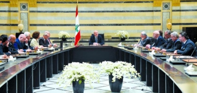 ميقاتي يعيد لبنان إلى توقيت واحد