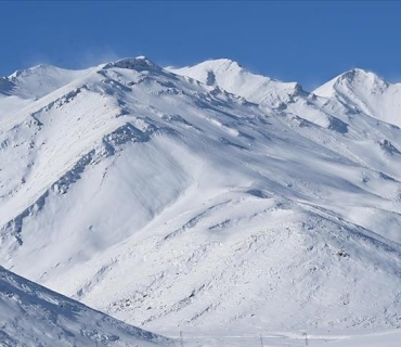 بەهۆی بەفربارین چوار کەس گیانیان لەدەستدا