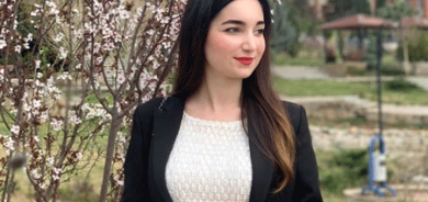 سەنار سەفین:  ئاواتم ئەوەیە وەك كچە كوردێك بڕاندێكی كوردی و جیهانیم هەبێت