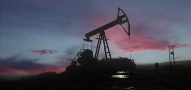 ڕیاز بەرهەمهێنانی ڕۆژانەی نەوتی خاو بە ڕێژەی 500 هەزار بەرمیل کەمدەکاتەوە