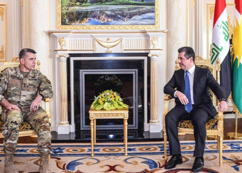 سه‌رۆكوه‌زیران مەسرور بارزانی، پێشوازی لە جەنەراڵ ماتیۆ ماکفەرلین فەرماندەی گشتیی هێزەکانی هاوپەیمانان لە عێراق و سووریا کرد.