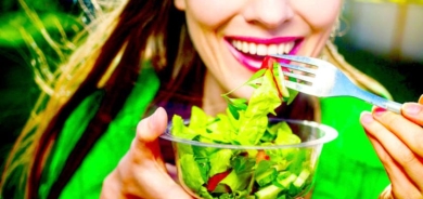 ما علاقة وقت تناول الطعام بفقدان الوزن؟