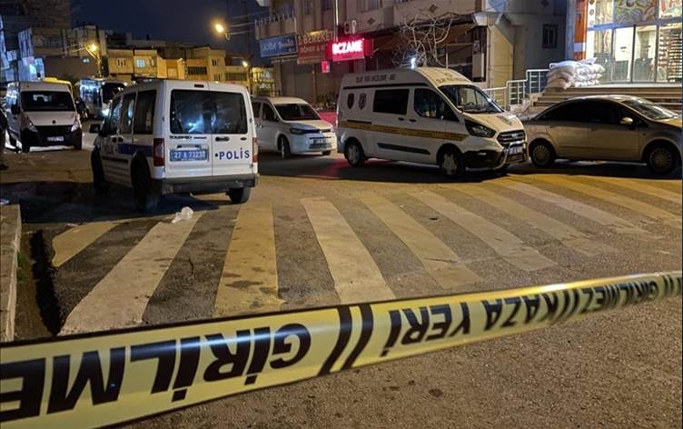 Li Dîlokê pevçûn: 1 jê polîs 2 kes hatin kuştin