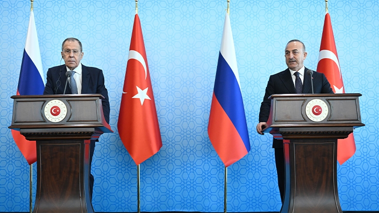 Çavuşoglu: Divê diyaloga ligel Sûriyê bidome