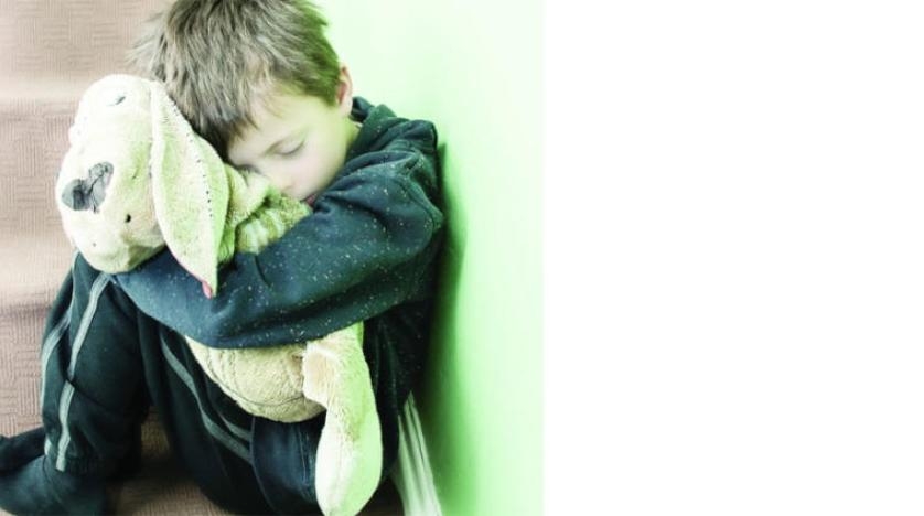 كيف نتعامل مع تجربة الفقد لدى الأطفال؟