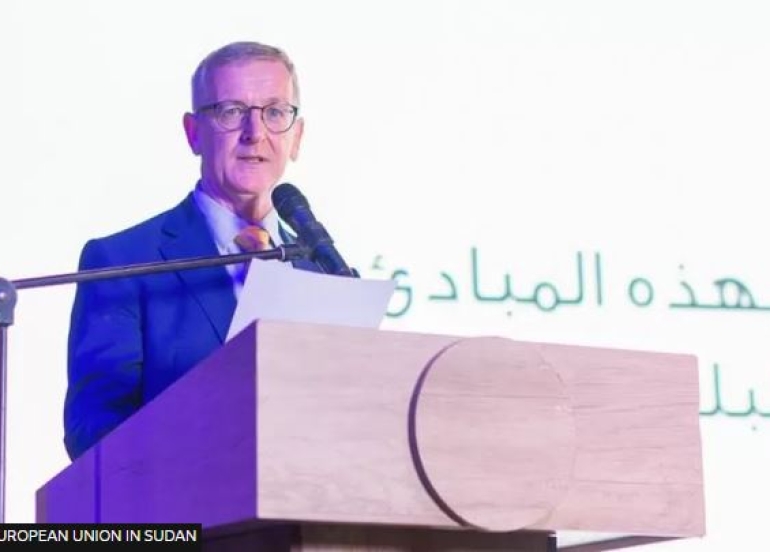 US diplomatic convoy attacked in Sudan as violence continues