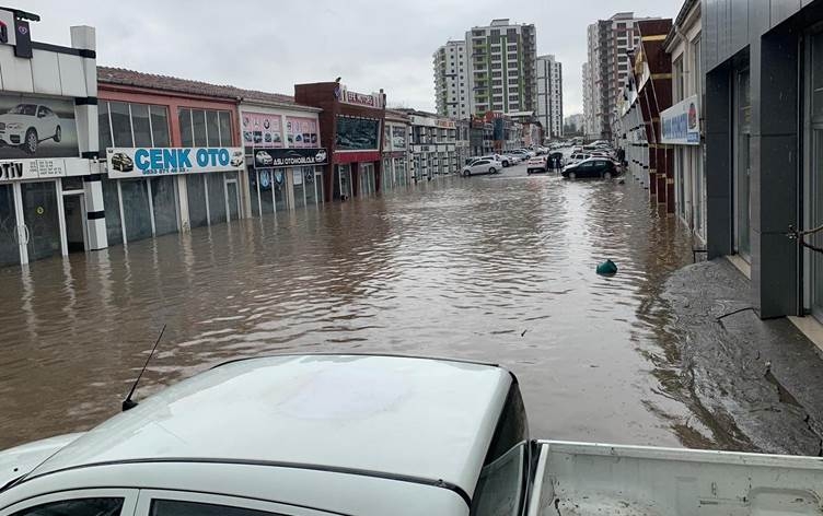 Ji Saziya Keşnasiyê bo Amedê hişyariya barana gur