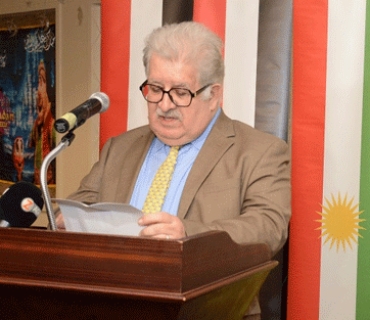 بەرێز کاک فەرهاد محەمەد سەرنووسەری گۆڤاری گوڵان  بەرێزان سەرجەم کارمەندانی گۆڤاری گوڵان