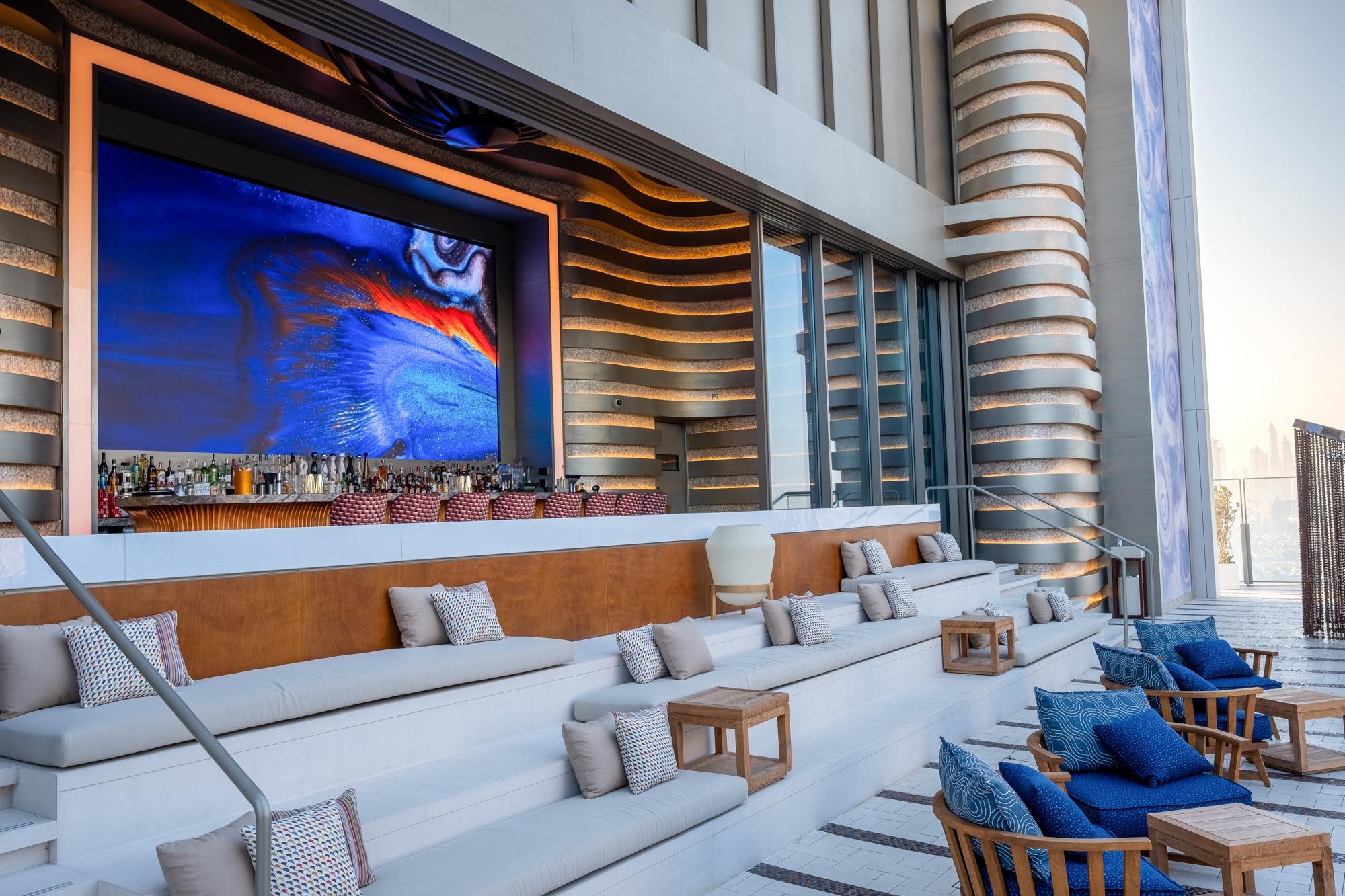 سامسۆنگ بە تەکنەلۆژیا و شاشەی زیرەک میوانانی هاوینەهەواری 