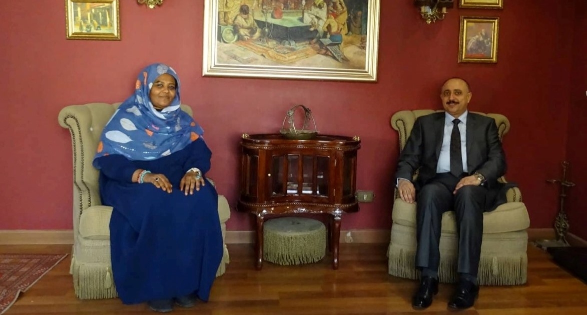 السكرتير العام لـ YNDK يهنىء نائبة رئيس الحزب القومي السوداني بمناسبة عيد الفطر المبارك