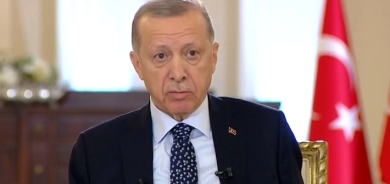 خلال بث مباشر .. أردوغان يصاب بوعكة صحية مفاجئة