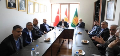 AK Partiyê serdana PDK Bakurê kir