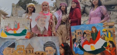 Keçên Cindirêsê bi wênekêşiyê hêviya berdewamiya jiyanê derdibirin