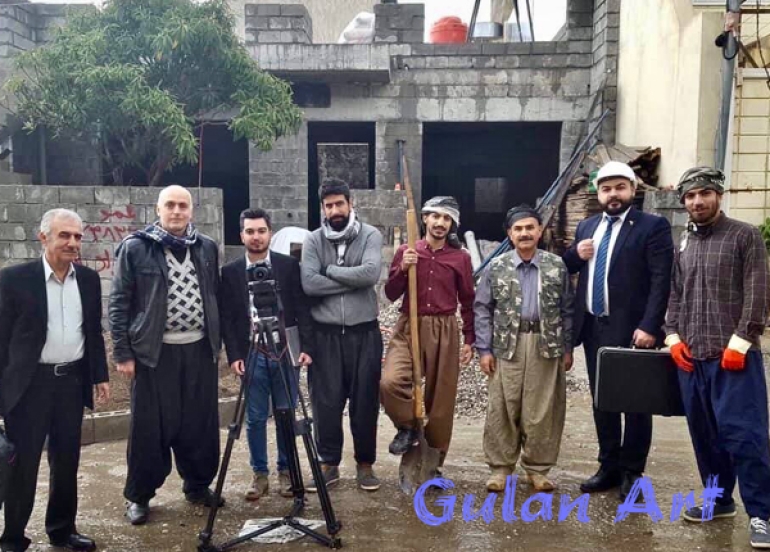 لە 1ی ئایار فیلمی (هەموومان كرێكارین) نمایش دەكرێت